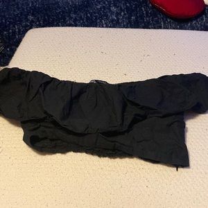 Shoulderless black crop top size m